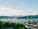 丘の上から見える景色
