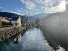 戸田峠から流れ来る大川の景色