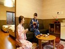 宙の棟:70平米和洋室/信楽焼き浴槽に温泉が入湯。滞在中は温泉ご利用頂けます。