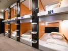 【男性カプセルルーム】お風呂は大浴場を、洗面・トイレは共用スペースをご利用ください。