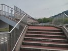 【上り線パーキングエリアからホテルへの行き方】C歩道橋の階段を上る