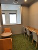 【マルチスペース(禁煙)】Wifi完備、電源コンセントあり。カプセル利用者用で飲食可能。