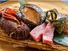 ■浜焼き会席〈メイン料理 一例〉 旬の海の幸を贅沢に焼き上げ、五感で味わう逸品。