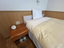 シングルルーム ベッド回り12平米