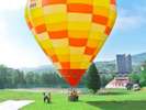 【期間限定】「熱気球（係留）フライト」：地上を離れて大空へ♪（2022年度開催期間：7月23日～8月21日）