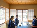 【仙渓園「萩」温泉桧風呂付】広々としたお部屋でゆったりとお過ごし下さい。