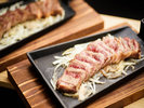 『但馬牛』のステーキ