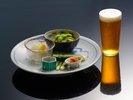 追加料理:ビールおつまみセット一例(1人前1870円税込)