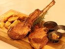 黒豚のトマホーク焼き