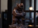 【八ヶ岳高原ヒュッテ】熊の彫り物