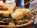 朝食は、村の特産品のひとつでもある「ひめのもち」。甘くきめ細やかな味わいです。