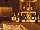 【ワインバー】スタッフにて厳選された選りすぐりの上質なNAGANO WINEをお楽しみください。