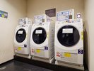 【サービス】ランドリー 4階にコインランドリーコーナーをご用意しております。