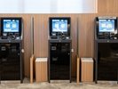 ■自動精算機(チェックイン・チェックアウト・両替が行えます)