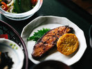 【朝食一例】