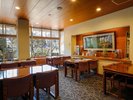 【お食事処】ご朝食は、館内にて。旅館ならではの朝食をご用意しております
