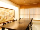 【お食事処|花散歩】落ち着いた完全個室で周囲を気にせず贅沢な時間を※姉妹館 花結びの施設です。