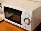 【サービス|電子レンジ】ご自由にお使いいただける共用電子レンジを設置。