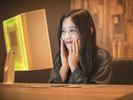 ライト付き三面鏡で女優さん気分♪