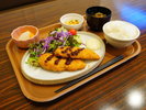 【宿泊のお客様用夕食一例】サーモンフライ