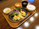 【宿泊のお客様用夕食一例】チキンのハニーマスタード