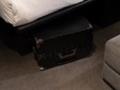 Bag in Bed �x�b�h���ɃX�[�c�P�[�X�����[