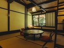 <火>川を眺める和室10畳とロフト (川見テラス付)【川側】