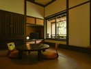 <月>ロフト付和洋室(川見テラス付)【川側】