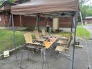グリーンシーズンのみ、グレードアップのご夕食でBBQのご夕食をご提供。小雨を凌げるテントもあり安心!