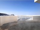オホーツク海を望む露天風呂、景色を眺めながら、ゆったりと湯浴みを