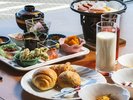 ゆったりとした朝時間に、やさしい味わいの朝食を
