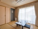 3名様以上でご宿泊の際は、和室にお布団をご用意いたします