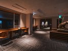 落ち着いた灯りの中で、のんびりとお過ごしいただけます。
