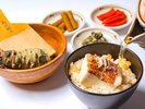 【冬】特製『鯛釜飯』、特産の高瀬茶を使った『鯛茶漬け』