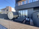 103号室 専用バレルサウナと外気浴スペース