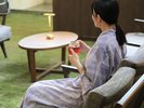 【ラウンジ】お好みのドリンクとともに愉しむ、寛ぎのひととき