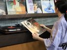 【ラウンジ】レコードが流れる心地よい空間