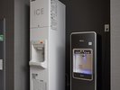館内に製氷機・ウォーターサーバー設置しております。