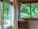 古き良き旅館の温もり。家具もレトロ