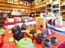 【SHOP】ホテルオリジナル商品に加え、青森のお土産・郷土品など販売しております