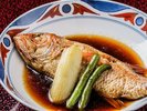 脂ののったのどぐろは「白身のトロ」とも呼ばれます。しっとり美味しい煮つけでお楽しみください。
