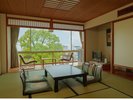 【一般客室】東館 和洋室の客室一例