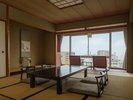 【一般客室】本館 上層階和室10畳 客室一例