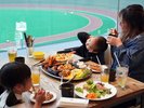 家族で楽しいお食事時間を♪