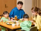 好きなものを好きなだけ食べられるバイキングが人気