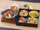 小学生向けのお料理。A・Bメニューの2パターンあり日替わりになります