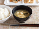 有機大豆を使用したお味噌汁でほっと一息♪