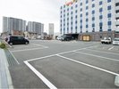 駐車場は先着順(有料)です