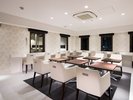 4Fラウンジ 休憩、お食事(持込)、ご歓談やお電話はこちらをご利用ください