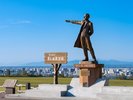 【さっぽろ羊ヶ丘展望台】<地下鉄東豊線・北海道中央バスで約40分>羊たちが迎える札幌屈指の観光スポット